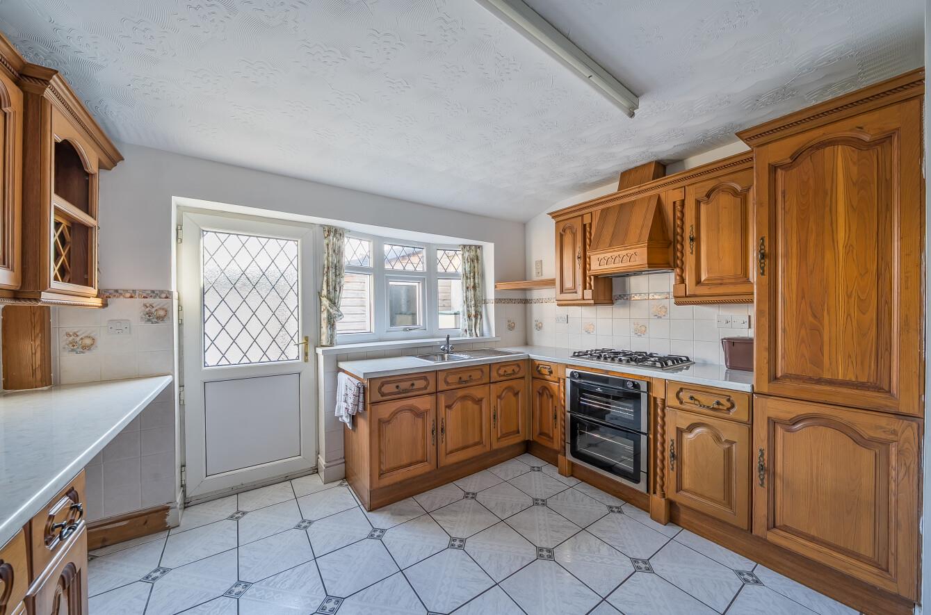 Queen Victoria Road, Llanelli, SA15 2TR